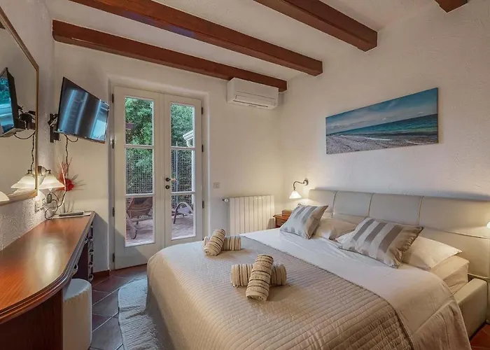 Luxury With Stunning View Mošćenička Draga