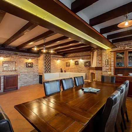 Luxury With Stunning View فيلة